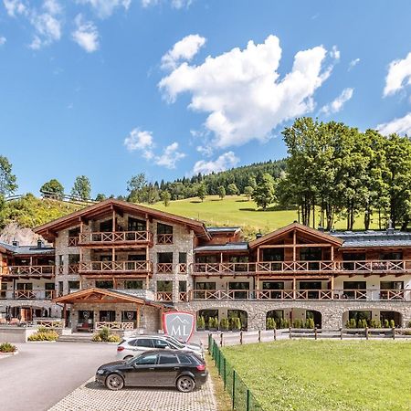 Avenida Mountain Lodges Saalbach Kültér fotó